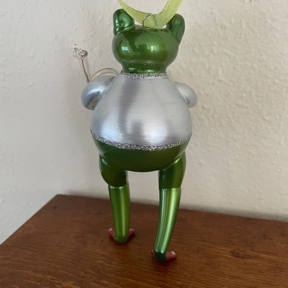 Glass Frog Holiday Christmas Ornament Playing Horn Hand Blown Musical Instrument